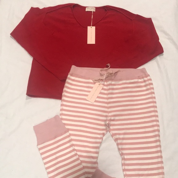 Rachel Parcell Feminine and Classic Christmas Pajama Jogger Set S/M - Picture 5 of 16